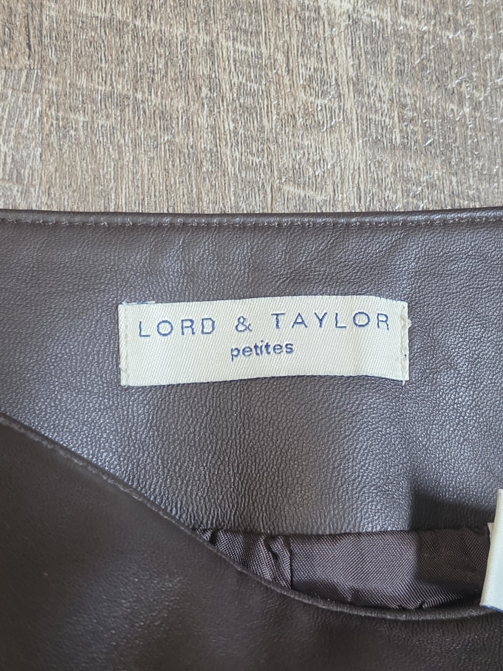 Vintage Lord & Taylor Nappa Leather Pencil Skirt Womens 2P Dark Brown Timeless - Picture 8 of 16